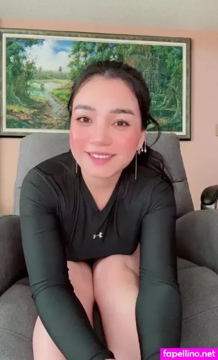 Yomfeet OnlyFans Thumbnail #ZmHcrc8Z6u