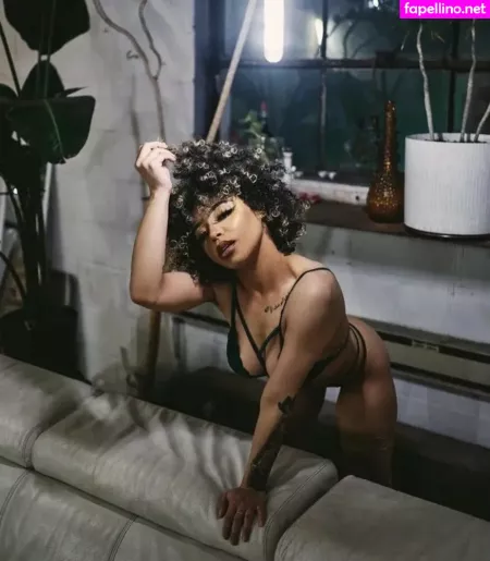 Yona Galvao OnlyFans Thumbnail #ODuCXNjqUS