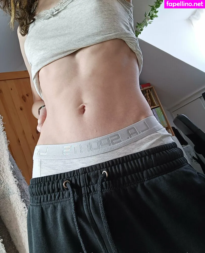 yona.mlem, ypol.eban.7 Nude Leaked OnlyFans Photo #TmeARh0Y2D