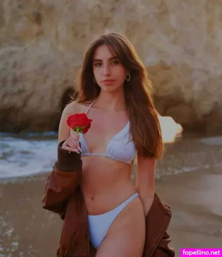 Yonca OnlyFans Thumbnail #3Yxc1u7Y3e