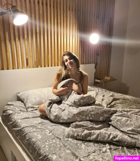 Yonia OnlyFans Thumbnail #Rb5x1ZAo3R