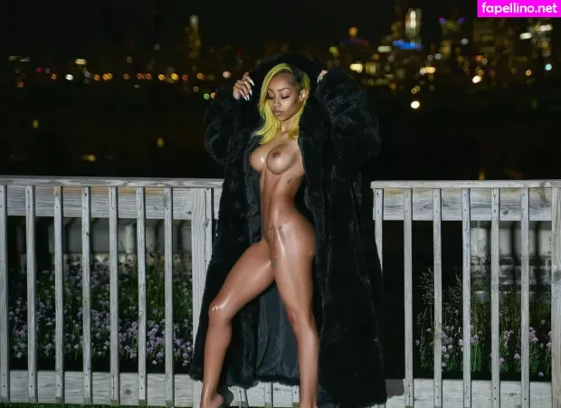 Yooitschill OnlyFans Thumbnail #5msFS1SesM