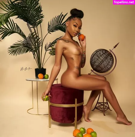 Yooitschill OnlyFans Thumbnail #MjlAbKw7kd