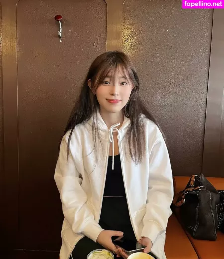 Yoojin OnlyFans Thumbnail #1MhDoQPOLK