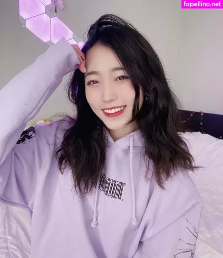 Yoojin OnlyFans Thumbnail #38IJnrMO0I