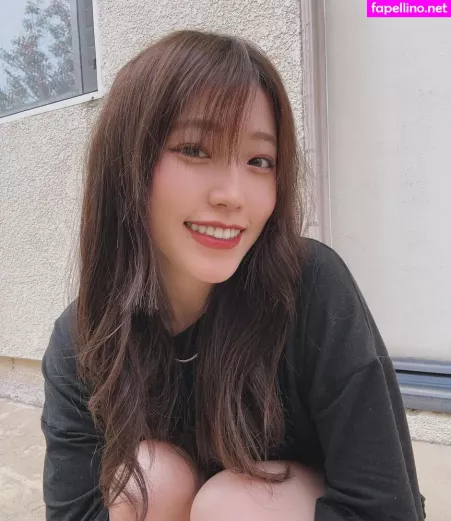 Yoojin OnlyFans Thumbnail #3nQ3l1PK9m