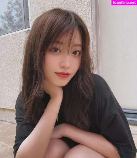 Yoojin OnlyFans Thumbnail #9EROHlHQrV