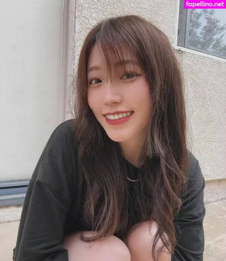 Yoojin OnlyFans Thumbnail #EZp3Z4zuhk