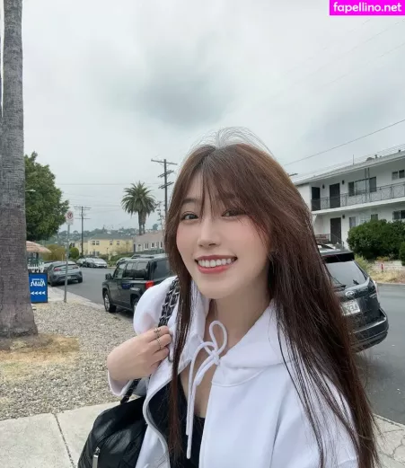 Yoojin OnlyFans Thumbnail #M0xi3O3kvX