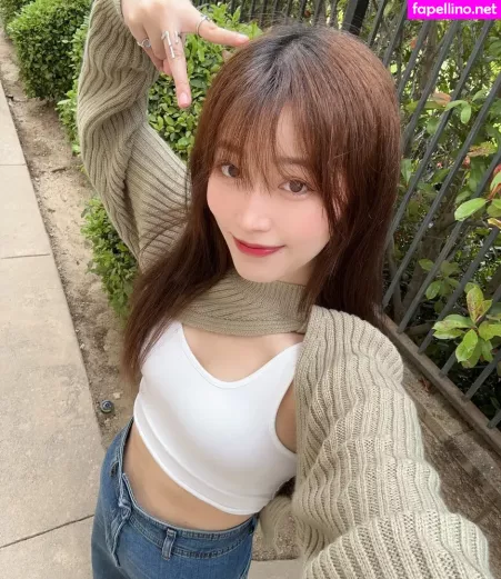 Yoojin OnlyFans Thumbnail #NlZlW4jvc4