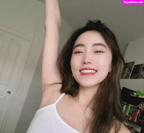 Yoojin OnlyFans Thumbnail #TdeHmACNYv