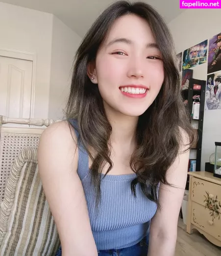 Yoojin OnlyFans Thumbnail #VNjueX1o3V