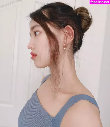 Yoojin OnlyFans Thumbnail #WNWIyFnstK