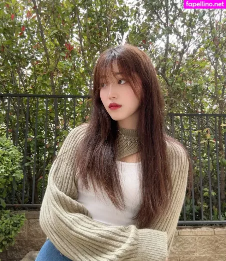 Yoojin OnlyFans Thumbnail #YVO7Q0yUyP