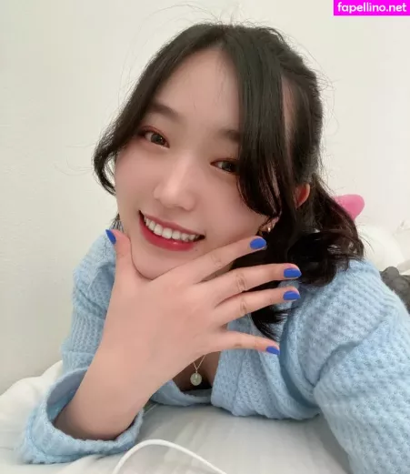 Yoojin OnlyFans Thumbnail #hSVAblsDc0