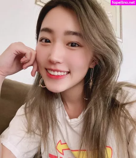 Yoojin OnlyFans Thumbnail #mQt65naEmV