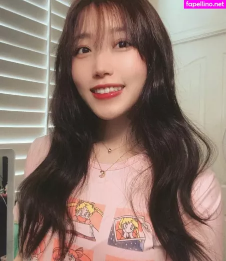 Yoojin OnlyFans Thumbnail #t0xMhxJw6t