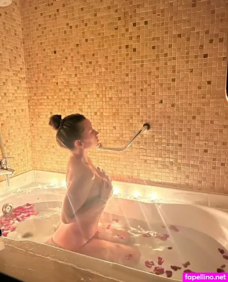 Yoolyyo 1 OnlyFans Thumbnail #9VaKBqC5yu