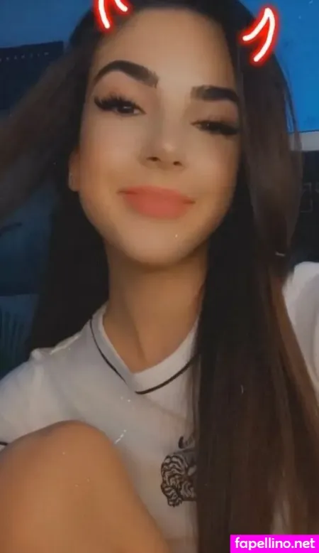Yoona French Streamer OnlyFans Thumbnail #5STuK2ptav