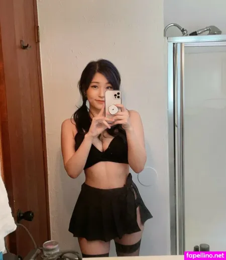 Yoonhyoonaikuros OnlyFans Thumbnail #KWDbdtZ7qK