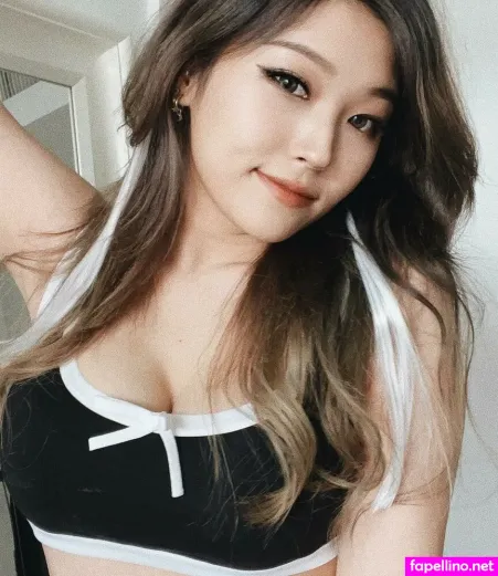 Yoonhyoonaikuros OnlyFans Thumbnail #gaLvE2hWF1