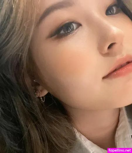 Yoonhyoonaikuros OnlyFans Thumbnail #qv1JGzpRJA