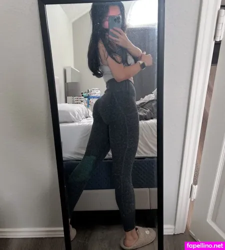 Yoonie OnlyFans Thumbnail #sORBT9Kmjq