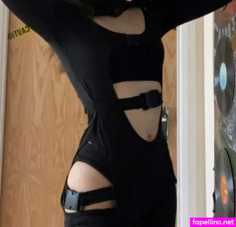 Yoridere OnlyFans Thumbnail #FRamlZdLCq