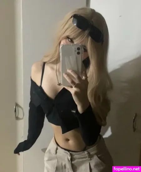 Yoridere OnlyFans Thumbnail #Jer9xOCrGb