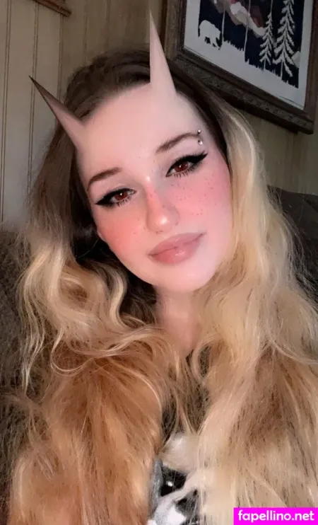 Yoshikitten OnlyFans Thumbnail #KQF49b0kuE