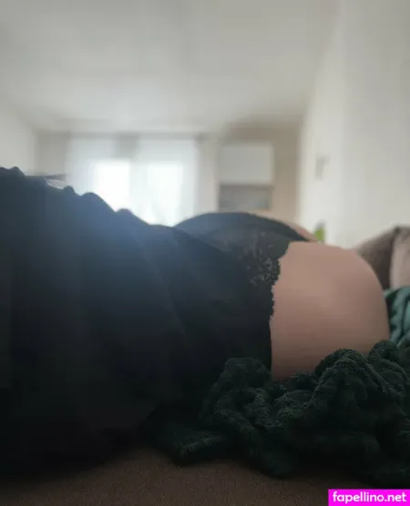 You Andme OnlyFans Thumbnail #X4v3mSy4l4