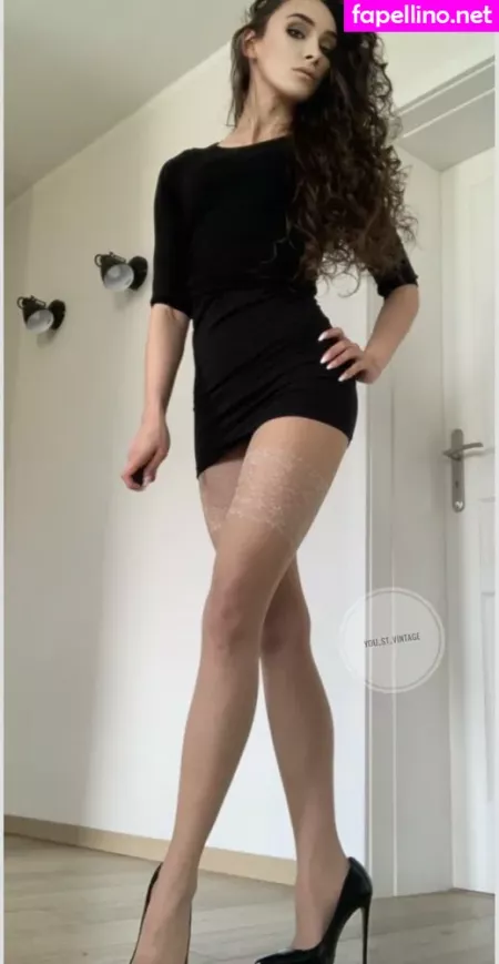 You St Vintage OnlyFans Thumbnail #vCjBuiRXaM