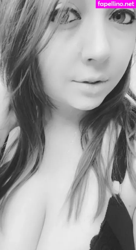 Youcancallme Oly OnlyFans Thumbnail #Y02f6KbboQ