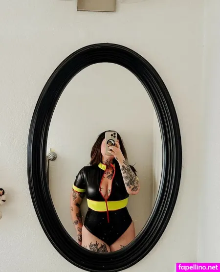 Youcouldcallmegod OnlyFans Thumbnail #1zSdIoJCKx