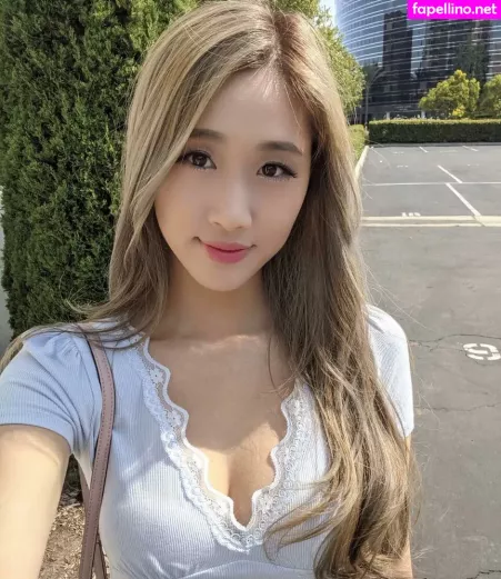 Yougelly OnlyFans Thumbnail #PBcqkVD5O4