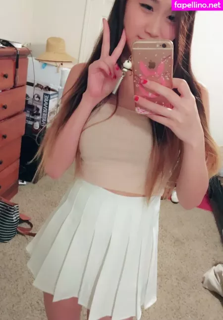 Yougelly OnlyFans Thumbnail #SE3Bvh24Cs