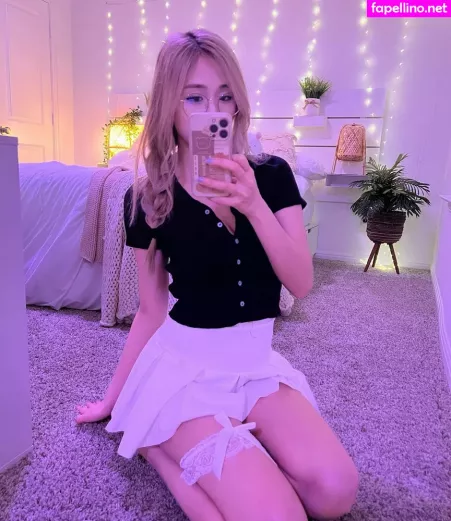 Yougelly OnlyFans Thumbnail #oCJuHcjWVk