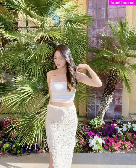 Yougelly OnlyFans Thumbnail #sKSzj6Guu4