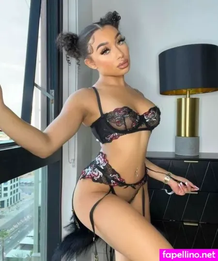 Youlovechina OnlyFans Thumbnail #sqfD4cRqgA