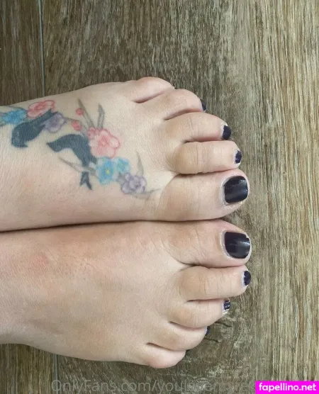 Youlovemyfeettrample OnlyFans Thumbnail #xW45kCF96L