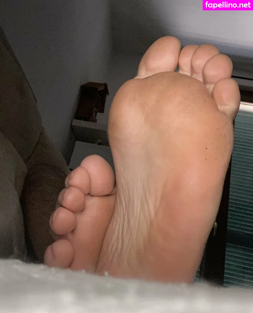brandon_likespoop, youloveyourkingfeet Nude Leaked OnlyFans Photo #9bacfUtxMs