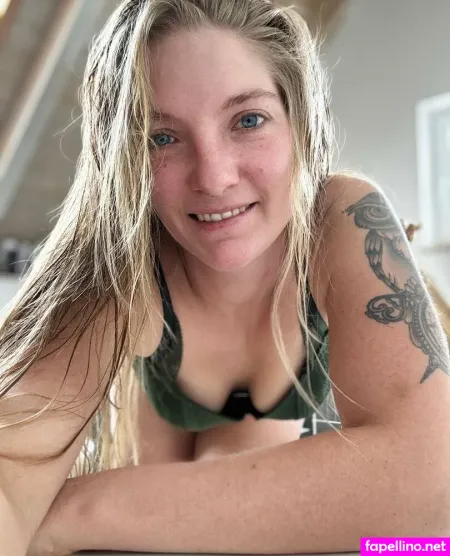Youngbavariancouple 1 OnlyFans Thumbnail #QbOERiNWvb