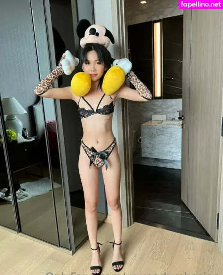 Youngdumbasian OnlyFans Thumbnail #p0oMYUGITj