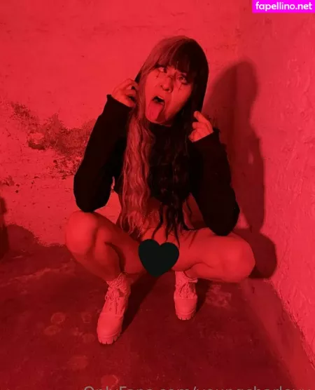 Younglaurenvip OnlyFans Thumbnail #nezhfXTxIH