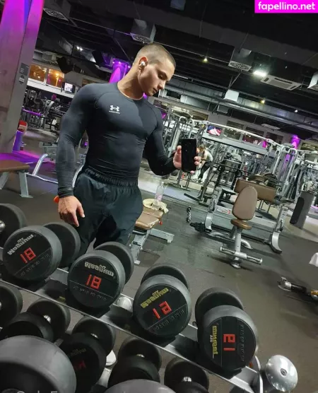Youngmusclegrowingboy OnlyFans Thumbnail #3a8pN8QdKb