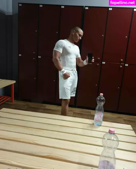 Youngmusclegrowingboy OnlyFans Thumbnail #7RJXcUvs9Z