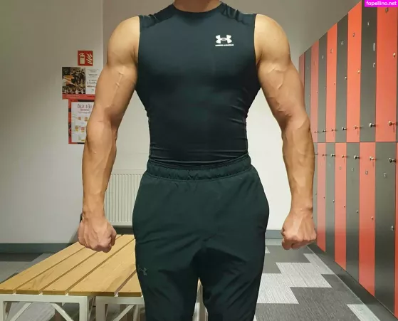 Youngmusclegrowingboy OnlyFans Thumbnail #8juW1yRAN2