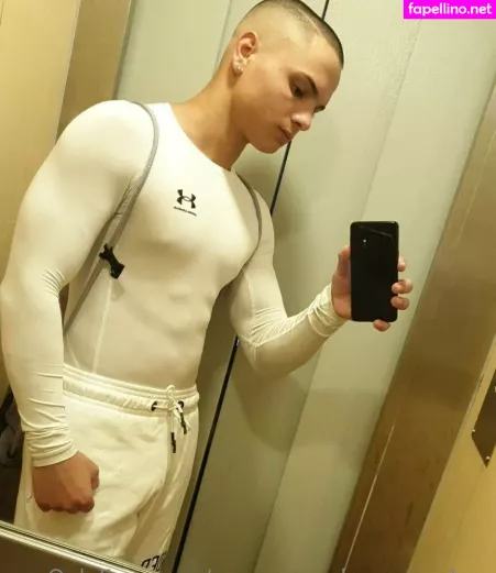 Youngmusclegrowingboy OnlyFans Thumbnail #GqC5ioiSYr