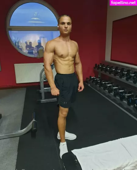 Youngmusclegrowingboy OnlyFans Thumbnail #IyB26Iioih