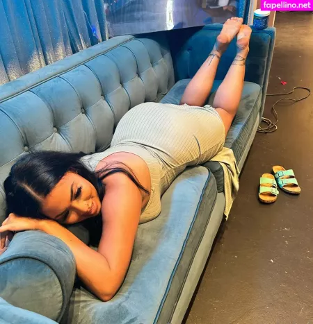 Youngnjaded OnlyFans Thumbnail #QAA7oOzTN5